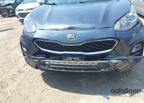 2020 Kia Sportage Lx z USA, uszkodzony, nr VIN KNDPMCAC2L7678760